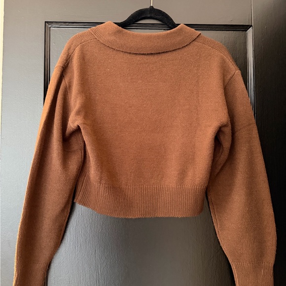 H&M Cropped V-Neck Collared Sweater - Rust Brown - Picture 3 of 3